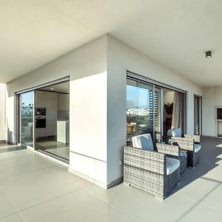 The Escape Poolside Retreat * Albufeira