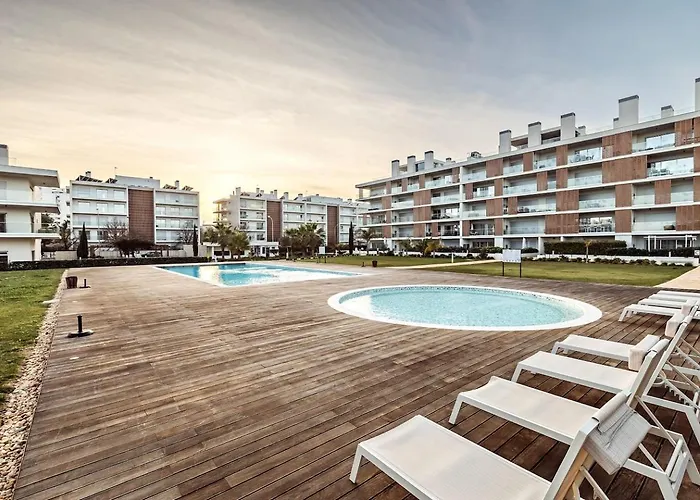 Apartment The Escape Poolside Retreat Albufeira