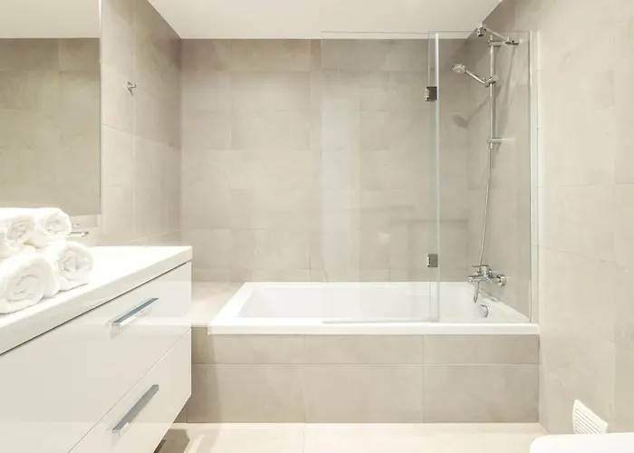 Apartment The Escape Poolside Retreat