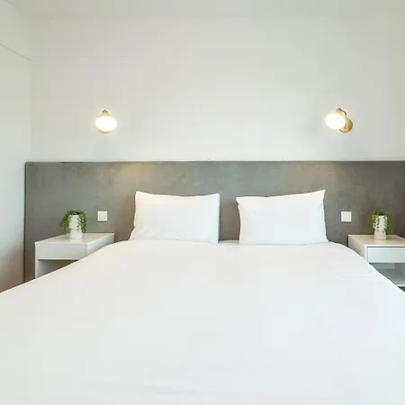Apartment The Escape - Poolside Retreat Albufeira