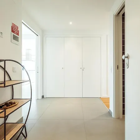 Apartment The Escape - Poolside Retreat