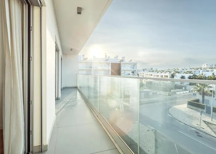 The Escape Poolside Retreat Apartman Albufeira