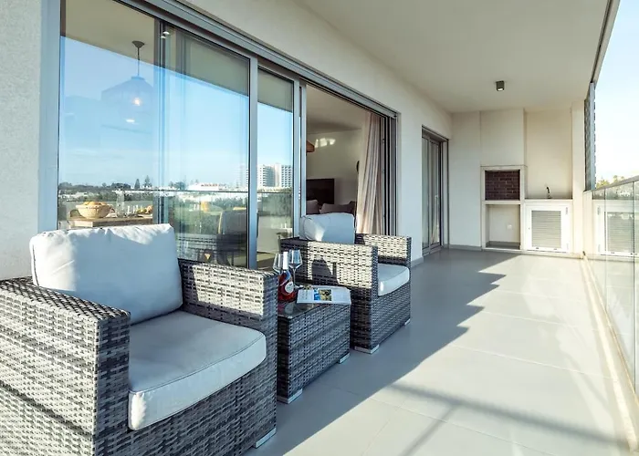 The Escape Poolside Retreat