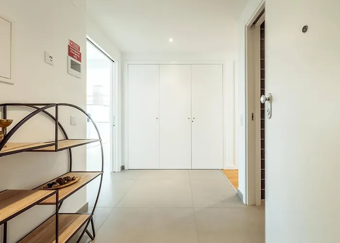 The Escape Poolside Retreat