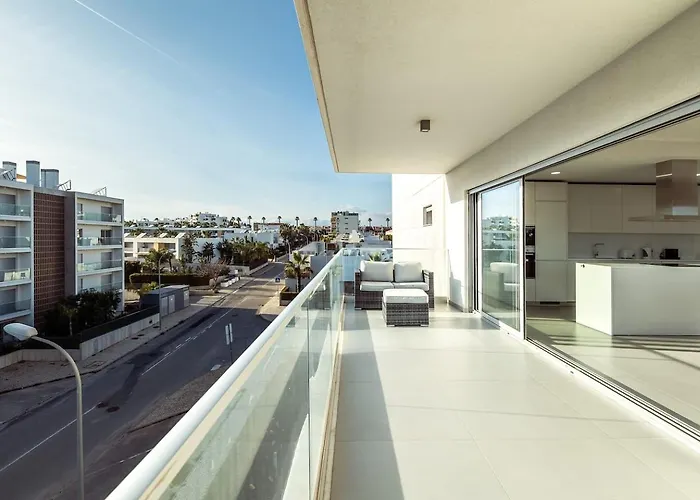 The Escape Poolside Retreat Apartman Albufeira